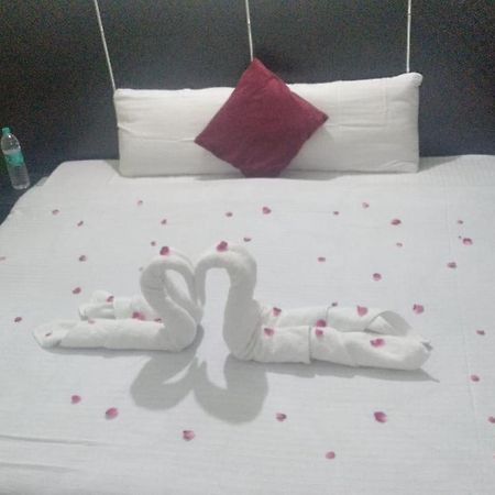 The Palm Tree -Family Stay Amritsar Zewnętrze zdjęcie